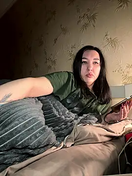 Snapshot of Naughtbaby_2025 chatting on 01-17-26, 02:59 Naughtbaby 2025 online show from 01-17-26, 02:59