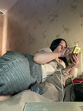 Naughtbaby 2025 online show from 03-25-26, 01:43