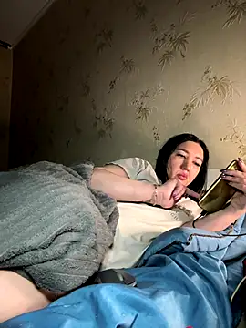 Naughtbaby 2025 online show from 11-26-25, 04:12