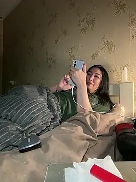 Naughtbaby 2025 online show from 03-27-26, 01:58