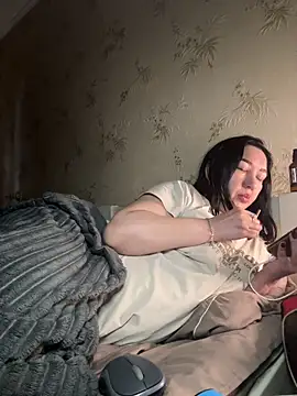 Naughtbaby 2025 online show from 09-15-25, 03:34