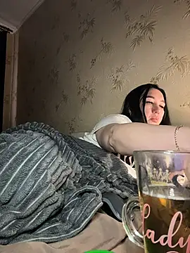 Snapshot of Naughtbaby_2025 chatting on 02-26-26, 01:22 Naughtbaby 2025 online show from 02-26-26, 01:22