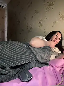 Snapshot of Naughtbaby_2025 chatting on 02-03-26, 06:40 Naughtbaby 2025 online show from 02-03-26, 06:40