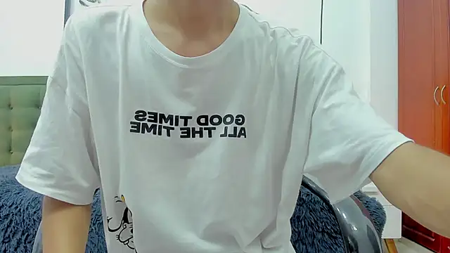 Johann sex online show from 11-21-25, 04:28