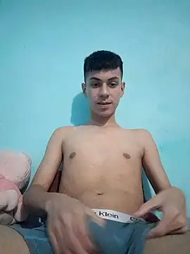 Snapshot of Johann_sex chatting on 03-11-25, 05:02 Johann sex online show from 03-11-25, 05:02