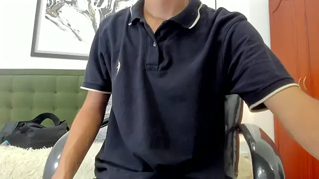 Snapshot of Johann_sex chatting on 05-14-26, 03:25 Johann sex online show from 05-14-26, 03:25