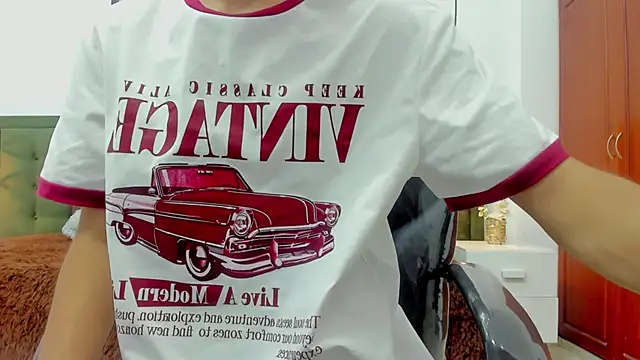 Johann sex online show from 12-15-25, 04:46