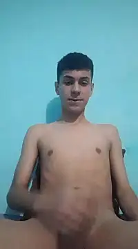 Snapshot of Johann_sex chatting on 03-17-25, 06:40 Johann sex online show from 03-17-25, 06:40