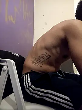 LeonRoots online show from 10-29-25, 06:56