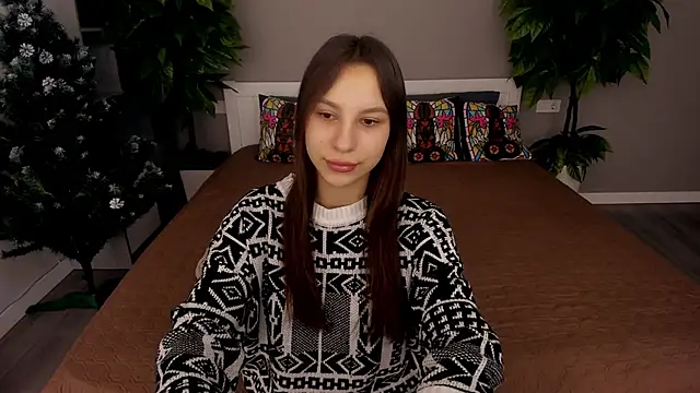 PaigePrado online show from 12-16-25, 06:28