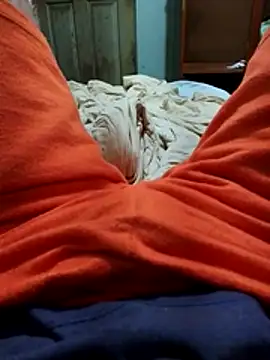 Gouvere online show from 11-23-25, 07:46