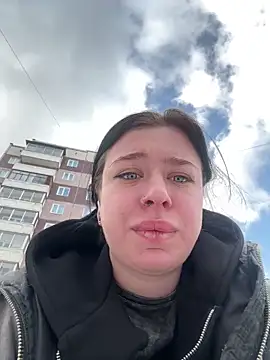 AlishaPrettyBlade online show from 02-11-26, 07:41