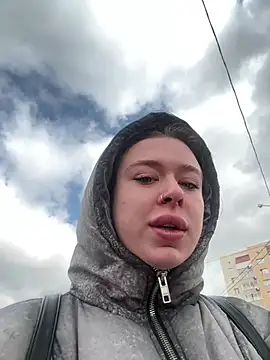 AlishaPrettyBlade online show from 04-06-26, 06:03