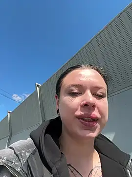 AlishaPrettyBlade online show from 05-25-26, 04:45
