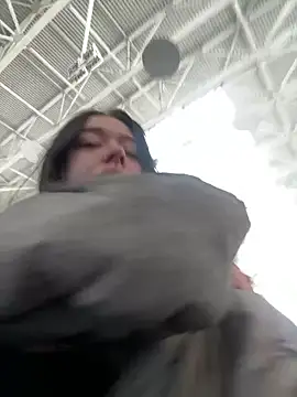 AlishaPrettyBlade online show from 04-11-26, 04:20