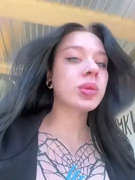 AlishaPrettyBlade online show from 05-16-26, 10:36