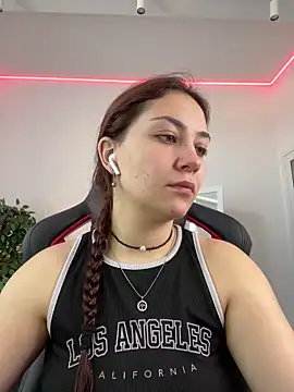 Snapshot of AshleySkott_ chatting on 10-07-25, 07:53 AshleySkott online show from 10-07-25, 07:53