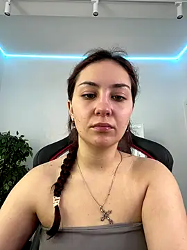 Snapshot of AshleySkott_ chatting on 09-14-25, 08:15 AshleySkott online show from 09-14-25, 08:15