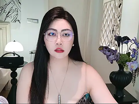 Tingdie online show from 09-18-25, 03:26
