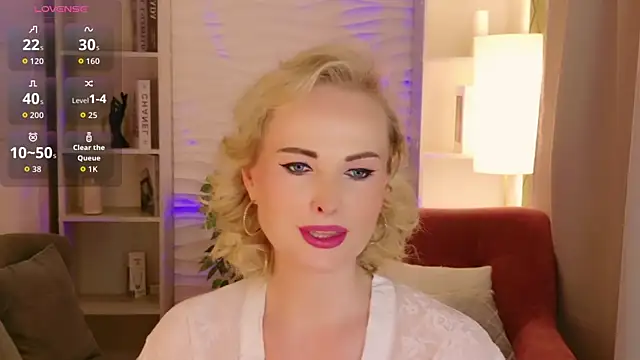 Snapshot of Sandra_Kind chatting on 05-12-26, 05:37 Sandra Kind online show from 05-12-26, 05:37