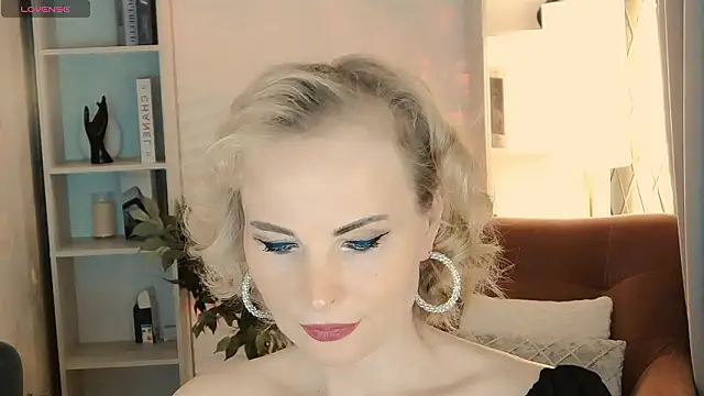 Sandra Kind online show from 03-03-26, 05:36