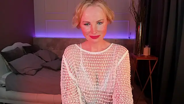 Snapshot of Sandra_Kind chatting on 03-12-25, 12:04 Sandra Kind online show from 03-12-25, 12:04