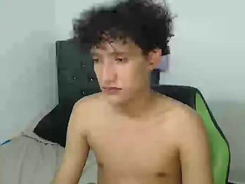 Boy coll online show from 03-21-26, 07:20