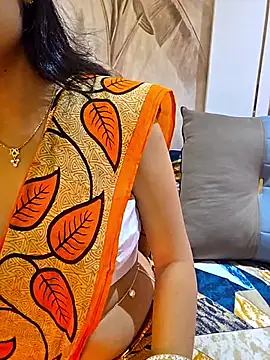 Snapshot of RealcoupleP chatting on 01-08-26, 02:12 RealcoupleP online show from 01-08-26, 02:12