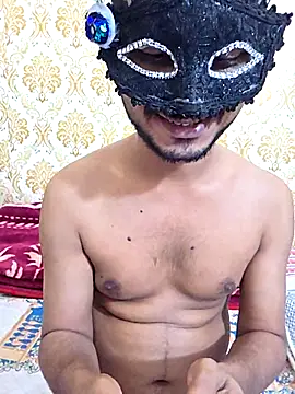 Snapshot of RealcoupleP chatting on 09-08-25, 05:34 RealcoupleP online show from 09-08-25, 05:34