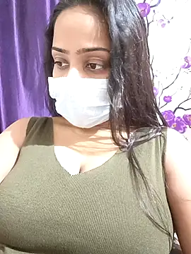 COZY ROZI online show from 09-22-25, 04:24