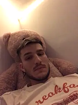 yoyoboy988 online show from 02-17-25, 09:10