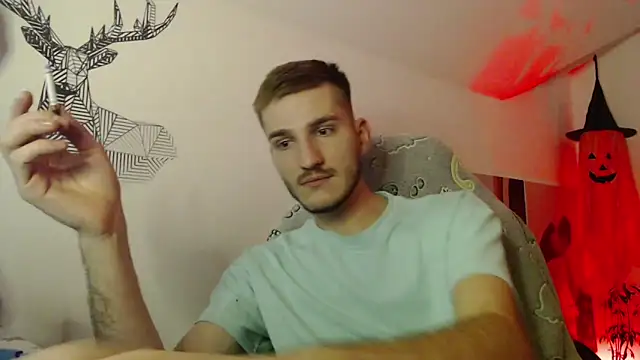 yoyoboy988 online show from 09-21-25, 08:36