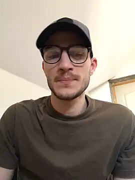 yoyoboy988 online show from 03-08-25, 12:41