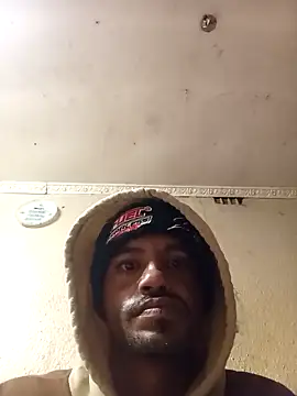 Snapshot of Quint3n chatting on 03-13-26, 07:52 Quint3n online show from 03-13-26, 07:52