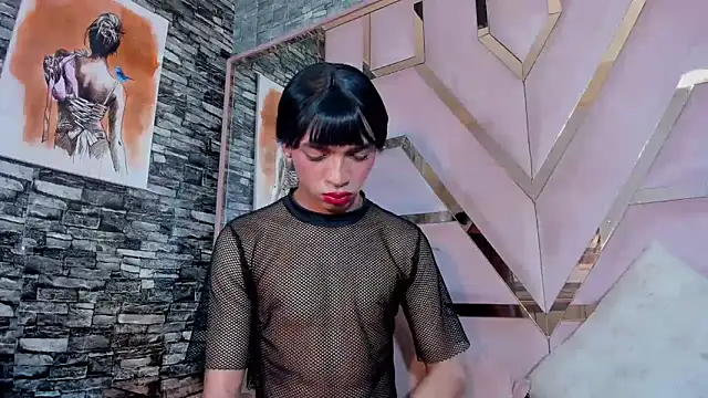 Danny Luxx online show from 11-20-25, 05:52