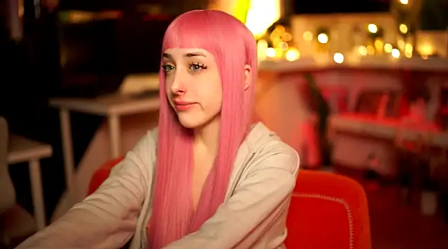 VirtuAlina online show from 02-18-25, 09:31