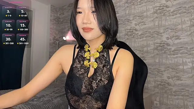 Snapshot of Asian_Vi chatting on 05-13-26, 06:37 Asian Vi online show from 05-13-26, 06:37