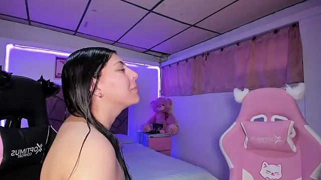 Cristal Smith20 online show from 04-10-26, 01:51