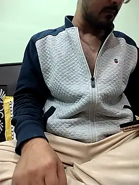 Snapshot of hornypurush chatting on 02-16-25, 08:55 hornypurush online show from 02-16-25, 08:55