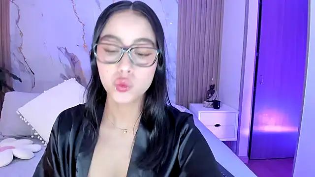 miss martiina online show from 01-14-26, 03:32