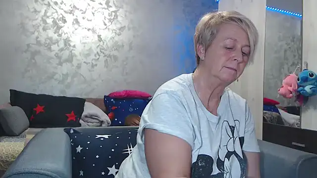 RosesandLillies online show from 03-25-26, 04:50