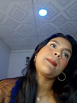 Snapshot of victoria_roussee chatting on 01-17-26, 08:07 victoria roussee online show from 01-17-26, 08:07