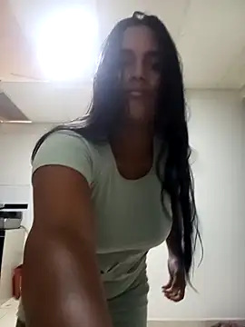 Snapshot of victoria_roussee chatting on 03-04-25, 12:22 victoria roussee online show from 03-04-25, 12:22
