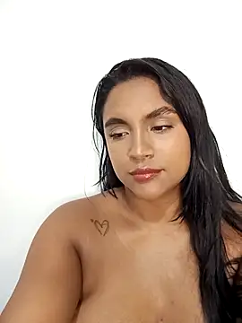 Snapshot of victoria_roussee chatting on 02-27-25, 07:51 victoria roussee online show from 02-27-25, 07:51