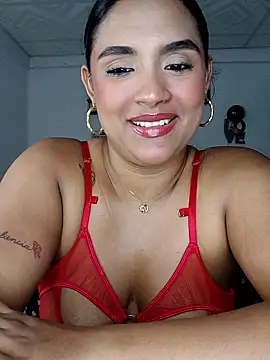 Snapshot of victoria_roussee chatting on 01-18-26, 09:56 victoria roussee online show from 01-18-26, 09:56