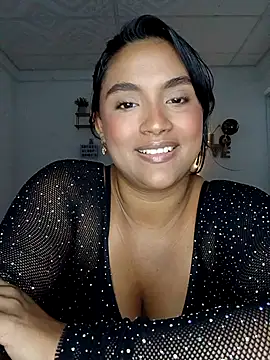 Snapshot of victoria_roussee chatting on 02-18-26, 04:54 victoria roussee online show from 02-18-26, 04:54