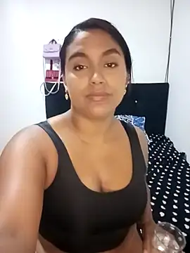 Snapshot of victoria_roussee chatting on 02-27-25, 12:34 victoria roussee online show from 02-27-25, 12:34