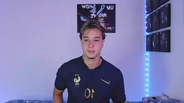 Snapshot of jack_walker190 chatting on 09-18-25, 01:19 jack walker190 online show from 09-18-25, 01:19