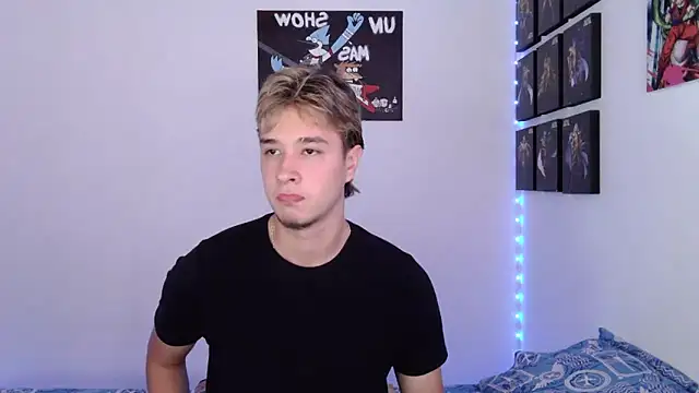 Snapshot of jack_walker190 chatting on 10-03-25, 06:53 jack walker190 online show from 10-03-25, 06:53