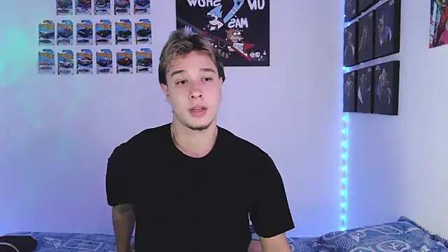 Snapshot of jack_walker190 chatting on 10-28-25, 07:18 jack walker190 online show from 10-28-25, 07:18